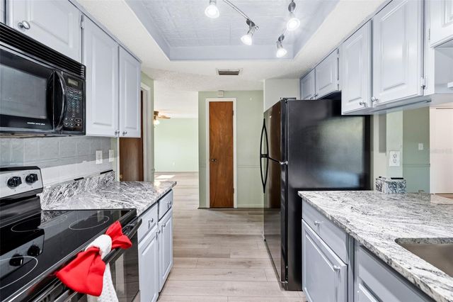 10187 122ND AVENUE, Largo, FL 33773