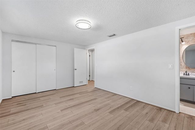 10187 122ND AVENUE, Largo, FL 33773