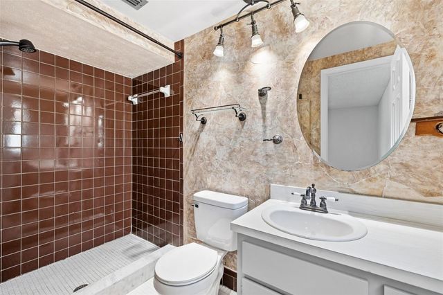 10187 122ND AVENUE, Largo, FL 33773