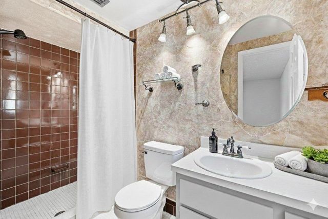 10187 122ND AVENUE, Largo, FL 33773