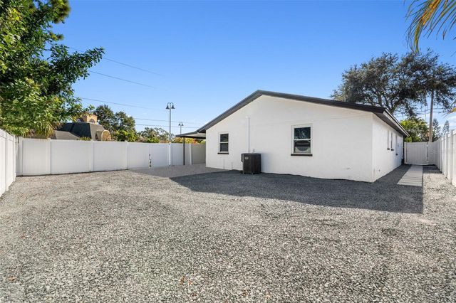 10187 122ND AVENUE, Largo, FL 33773