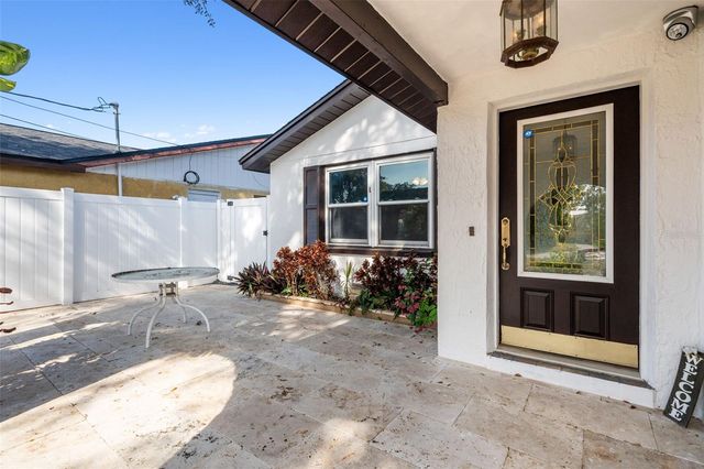 10187 122ND AVENUE, Largo, FL 33773