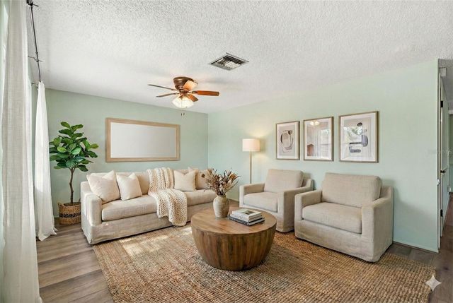 10187 122ND AVENUE, Largo, FL 33773