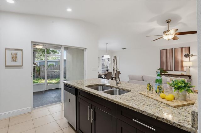 2107 W CLIFTON STREET, Tampa, FL 33603