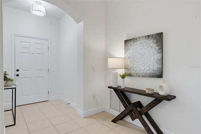 2107 W CLIFTON STREET, Tampa, FL 33603
