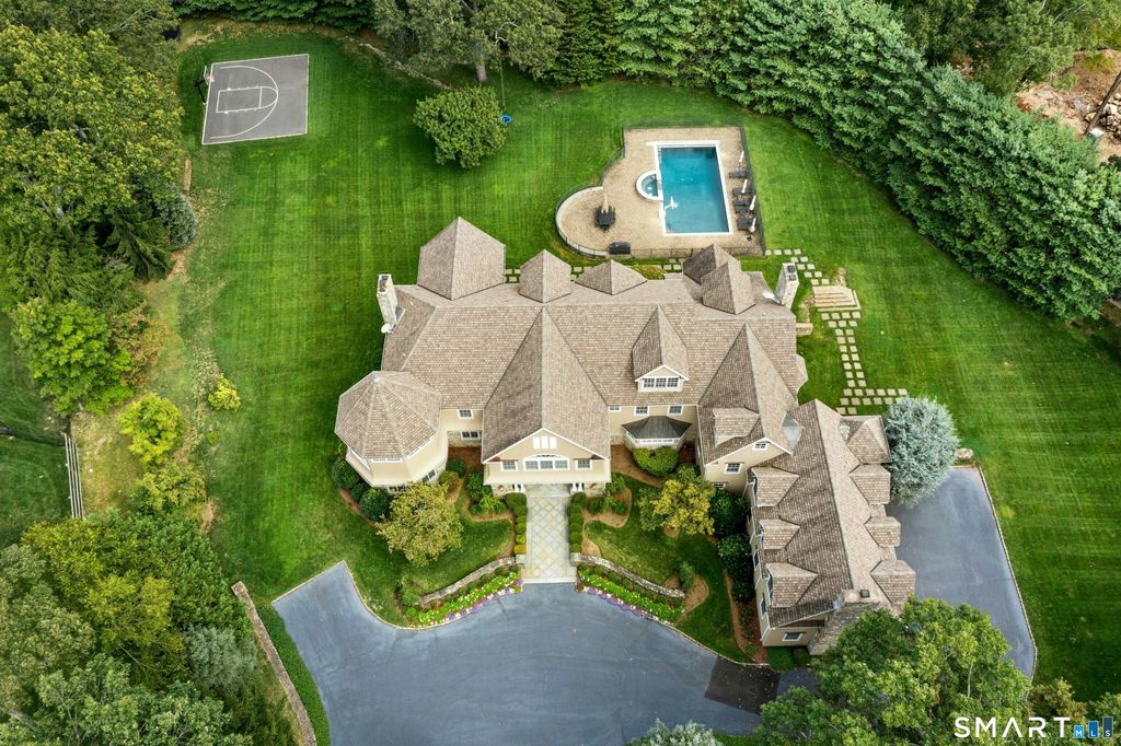 76 Lords Highway, Weston, CT 06883