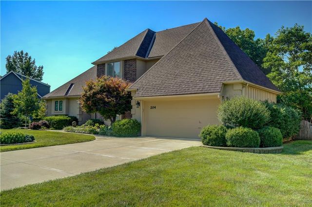 204 Chippewa Lane, Lake Winnebago, MO 64034