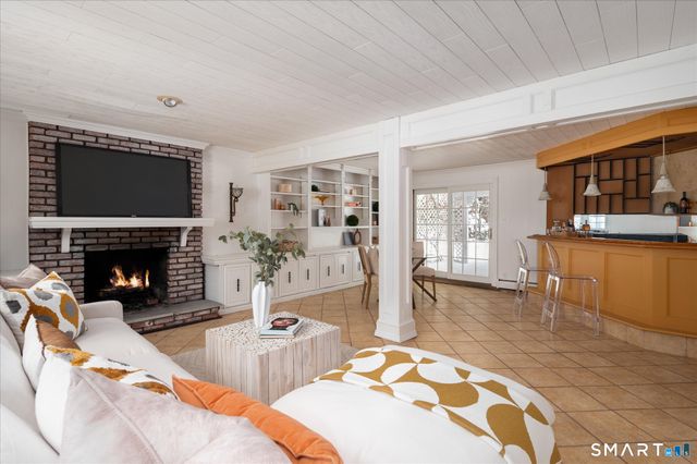 244 Westwood Road, Stamford, CT 06902