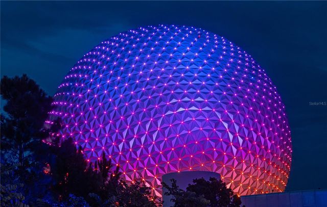 8825 CORCOVADO DRIVE, Kissimmee, FL 34747