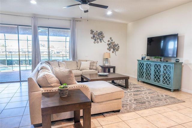 8825 CORCOVADO DRIVE, Kissimmee, FL 34747