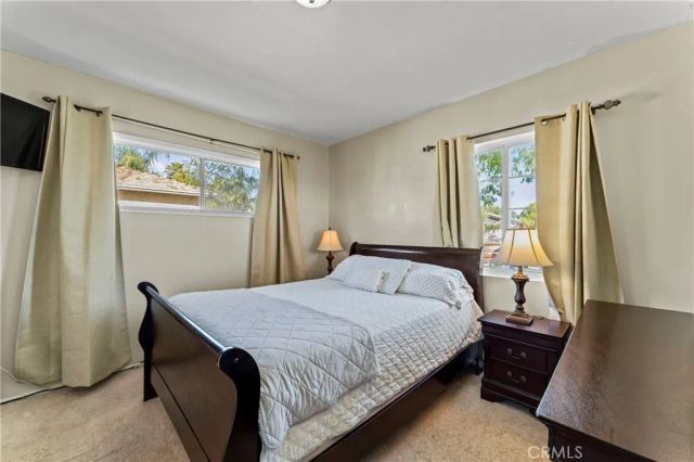 13675 Rayen Street, Arleta, CA 91331