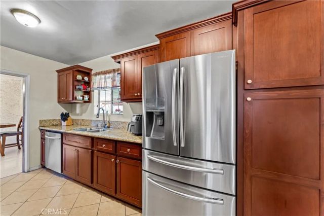 13675 Rayen Street, Arleta, CA 91331