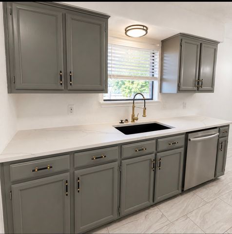 1105 Mapleview Drive, Arlington, TX 76018