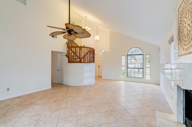 8625 Ephraim RD, Austin, TX 78717