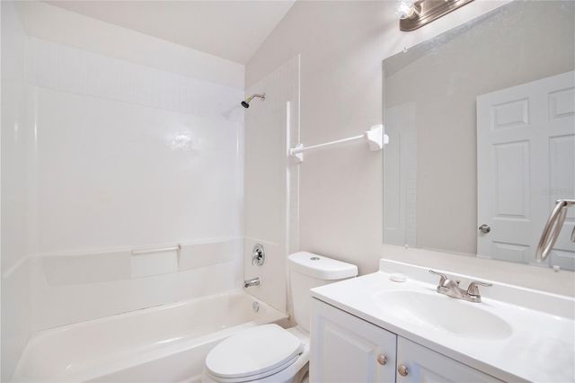10021 CYPRESS MEADOWS LANE, Orlando, FL 32825