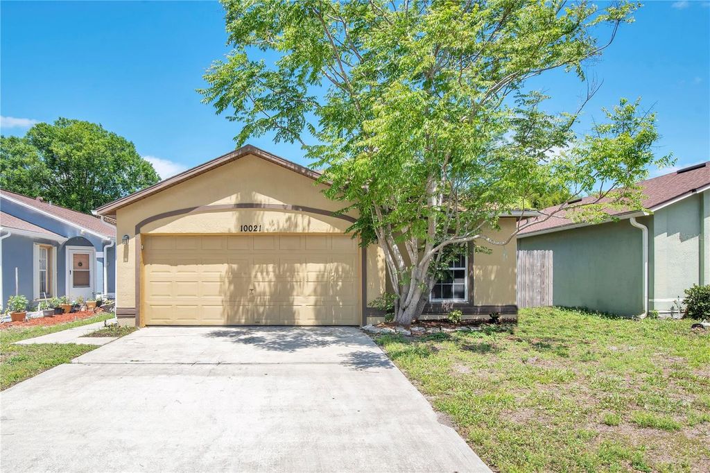 10021 CYPRESS MEADOWS LANE, Orlando, FL 32825