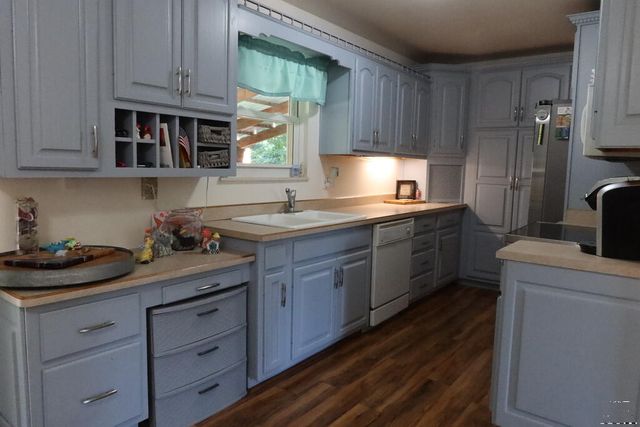 510 Starlite Dr, Pueblo, CO 81005