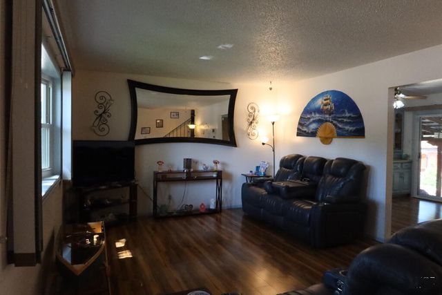 510 Starlite Dr, Pueblo, CO 81005