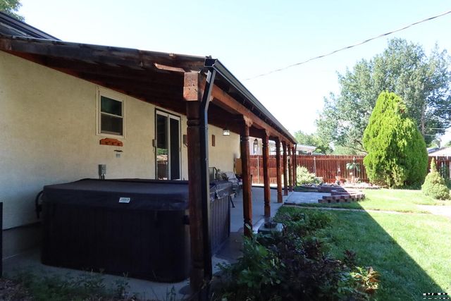 510 Starlite Dr, Pueblo, CO 81005