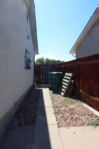 510 Starlite Dr, Pueblo, CO 81005