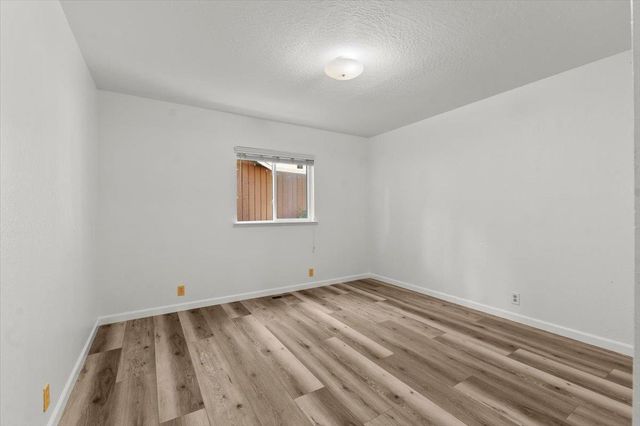 7058 Lakewood Dr, Pollock Pines, CA 95726