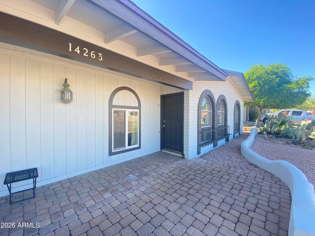14263 N FOUNTAIN HILLS Boulevard 2, Fountain Hills, AZ 85268