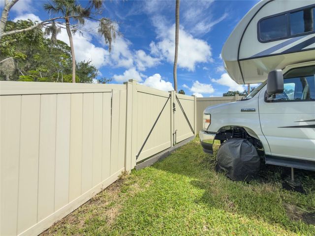 7905 55TH STREET E, Palmetto, FL 34221