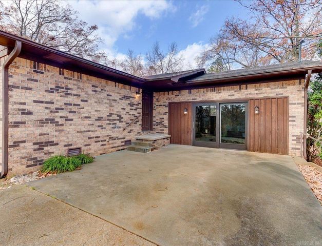 169 San Carlos, Hot Springs, AR 71913