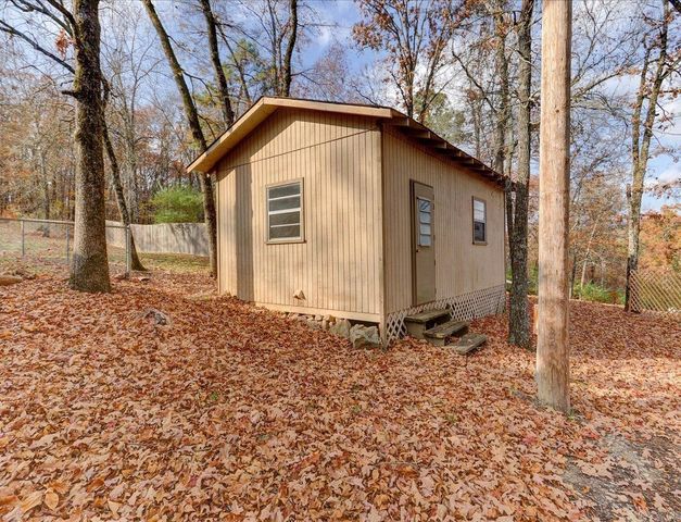 169 San Carlos, Hot Springs, AR 71913