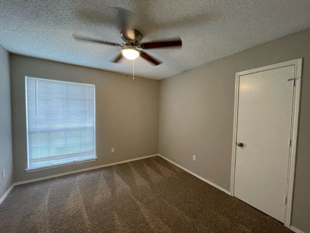 5227 Wild Horse Court, Arlington, TX 76017