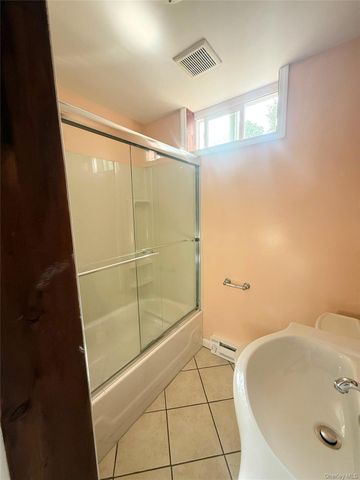 101 N Beacon Street, Middletown, NY 10940