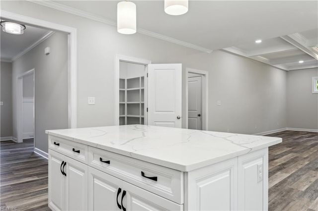 111 Mill RD, Yorktown, VA 23693