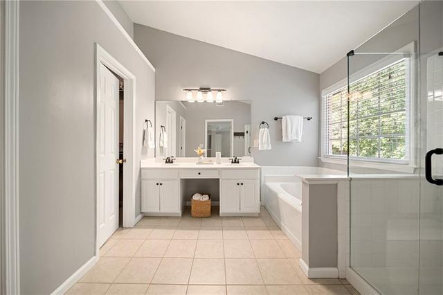 9610 Eagles Landing Drive, Gainesville, GA 30506