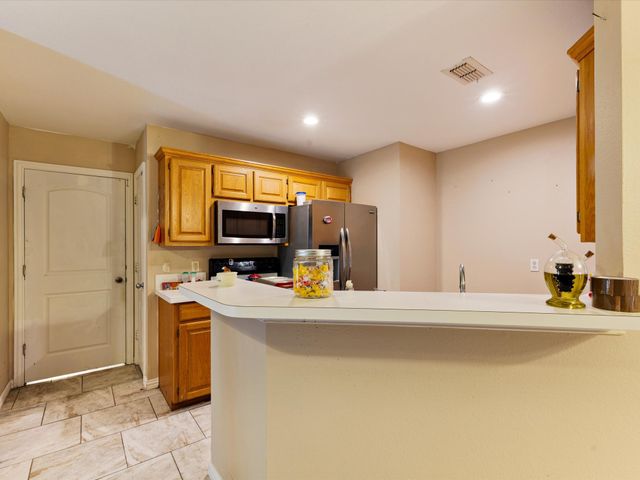 207 Quail Run, Aubrey, TX 76227