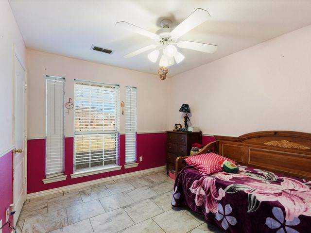 207 Quail Run, Aubrey, TX 76227