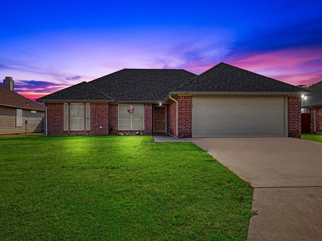 207 Quail Run, Aubrey, TX 76227