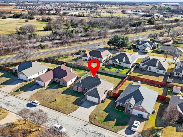 207 Quail Run, Aubrey, TX 76227