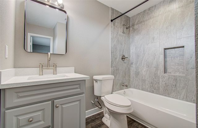 2221 Road 591501, Cleveland, TX 77327