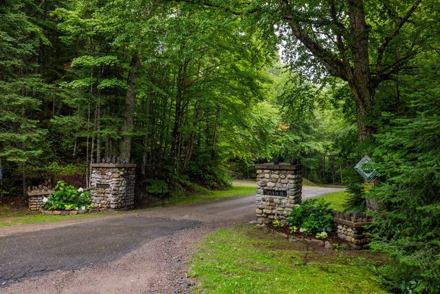 10 Lake Florence, Duane, NY 12953