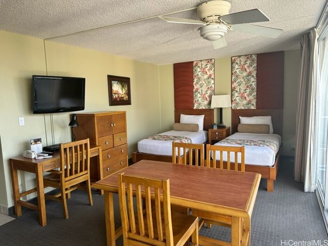 2427 Kuhio Avenue 1305, Honolulu, HI 96815