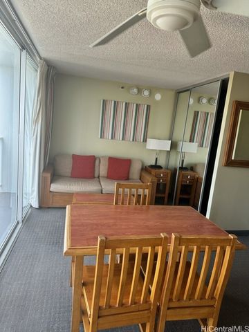 2427 Kuhio Avenue 1305, Honolulu, HI 96815