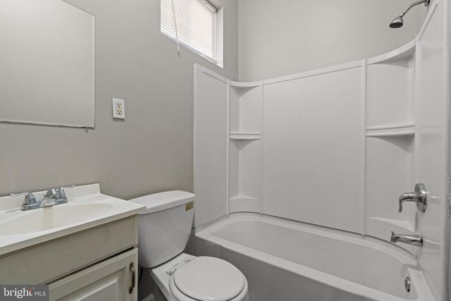 1901 E VENANGO ST, Philadelphia, PA 19134