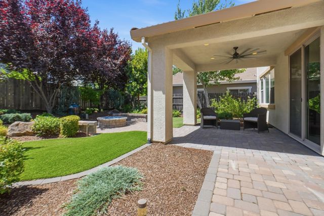2240 Ranch View Dr, Rocklin, CA 95765