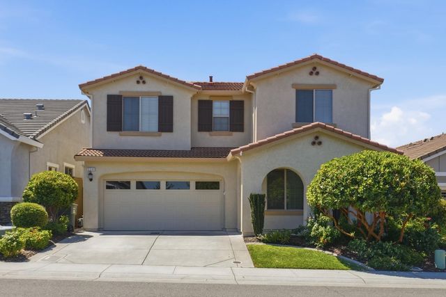 2240 Ranch View Dr, Rocklin, CA 95765