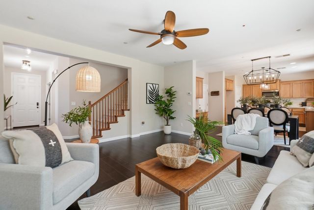 2240 Ranch View Dr, Rocklin, CA 95765