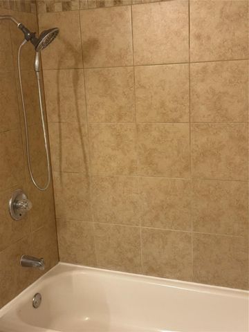 17401 Red Oak Drive 61, Houston, TX 77090