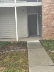 17401 Red Oak Drive 61, Houston, TX 77090