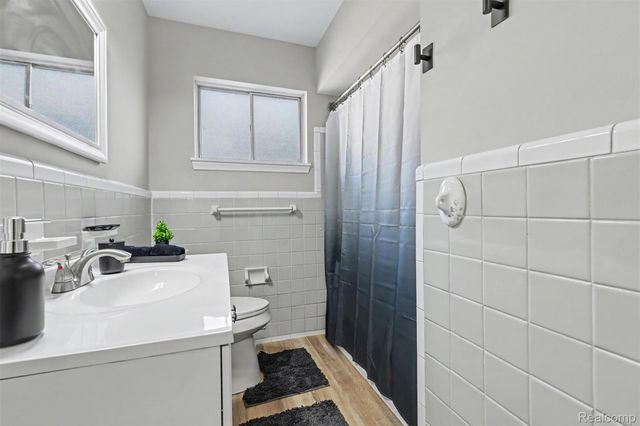 24936 Elmira, Redford Charter Township, MI 48239