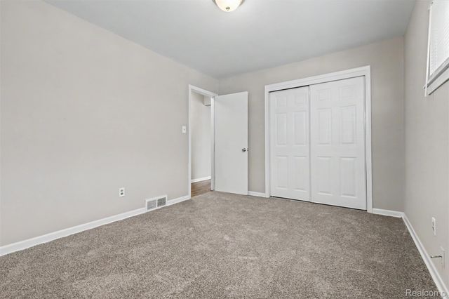 24936 Elmira, Redford Charter Township, MI 48239
