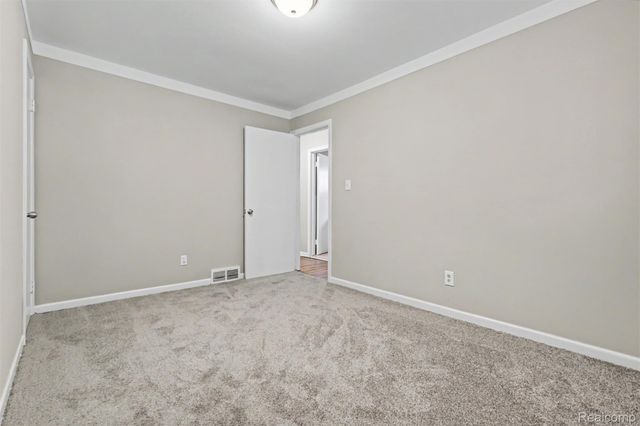 24936 Elmira, Redford Charter Township, MI 48239